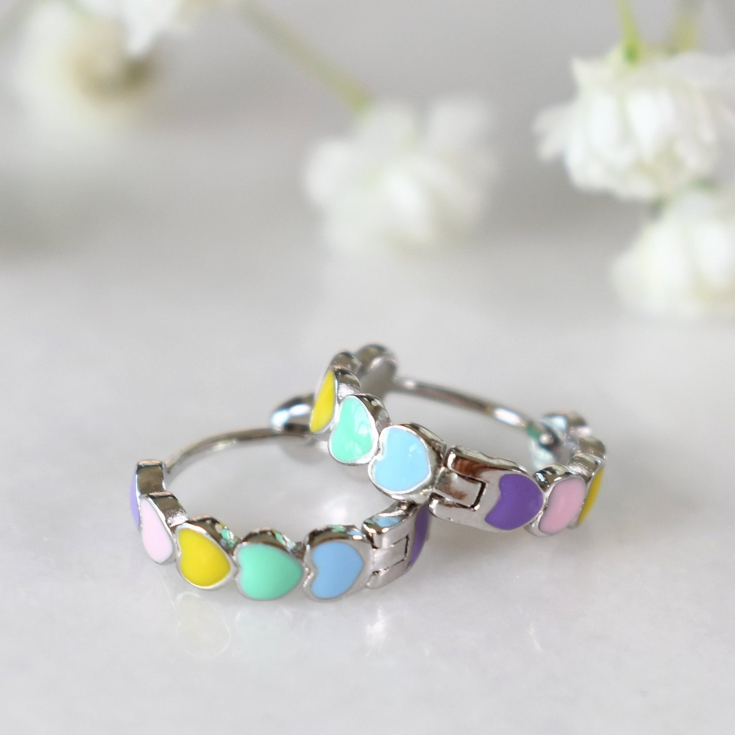 AROS ARGOLLA CORAZONES DE COLORES - MARGARITA JOYERIA INFANTIL