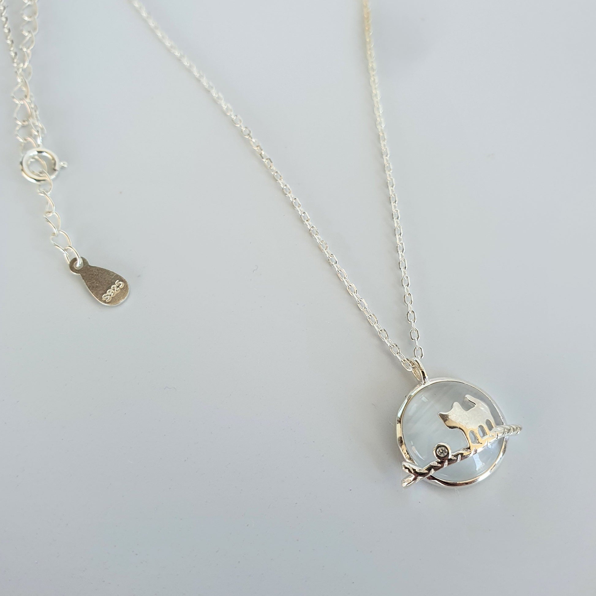 COLGANTE GATITO LUNA LLENA - MARGARITA JOYERIA INFANTIL